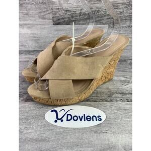 Charles By Charles David Womens Size 9.5 Beige Suede Wedge Sandals